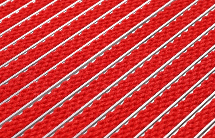 Eingangsmatte auf Aluminiumträgerprofil 17R Premium - Rouge uni